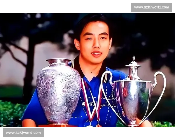 高尔夫新星崛起之路揭秘赛场风云与未来潜力探索 高尔夫新星崛起之路揭秘赛场风云与未来潜力探索